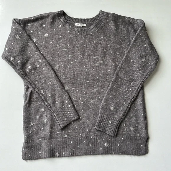 MAURICES Oversized Purple/Gray Silver Star Accented Sweater - Picture 1 of 6